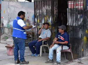 Campaña informativa para la correcta disposición de desechos se ejecuta en 960 predios de la cooperativa Pancho Jácome