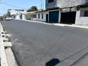 Desaparecen los baches en las calles de la cooperativa Nueva Granada en el Guasmo Central