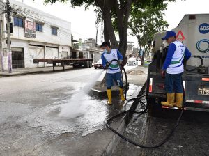 4.000 kg de basura se recogen a diario en el sector de la Av. Cacique Tomalá