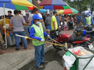 Tras la jornada electoral se recogieron alrededor de 100 toneladas de residuos en Guayaquil